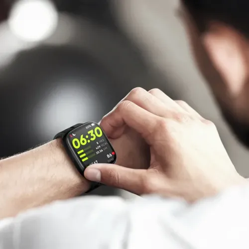 Momax 1-Wear Lite Smart Watch - Black (SW1SD)